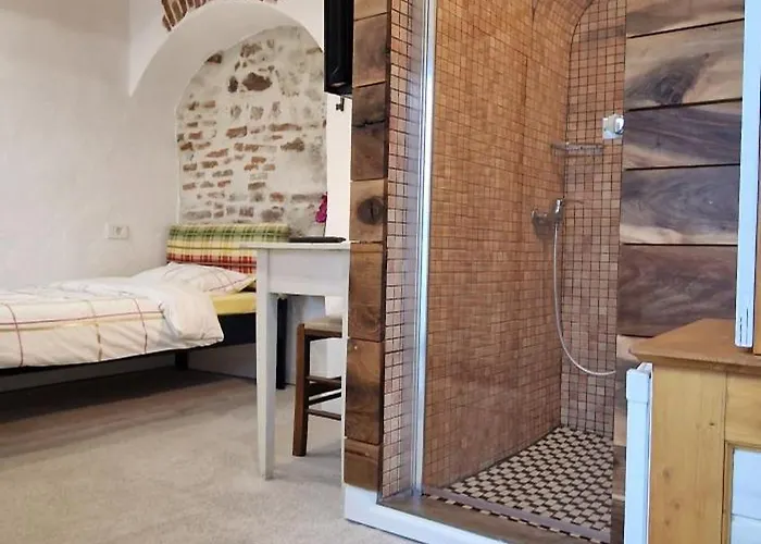 Guest house Postavarului 2*